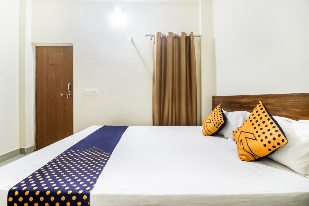 Oyo 40073 Yash Homestay Samarda Kaliasot Экстерьер фото