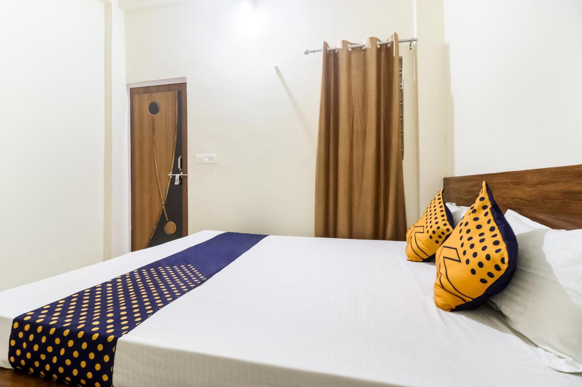 Oyo 40073 Yash Homestay Samarda Kaliasot Экстерьер фото